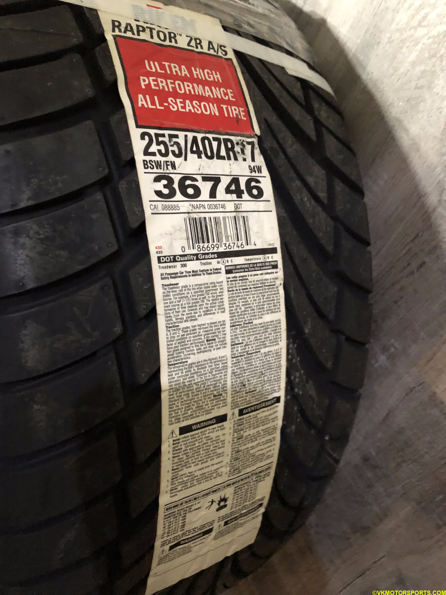 Figure 4. 255/40ZR17 Rear tires